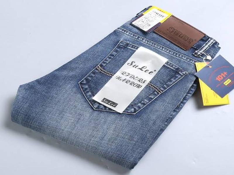 Jeans pants size available 